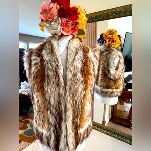 Cache Faux Fur Cropped Vest - M